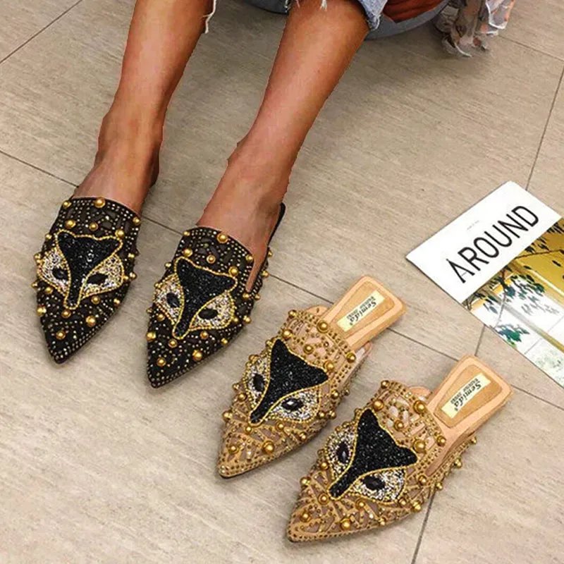 Comfortable And Fashionable Pointed Versatile Flat Slippers