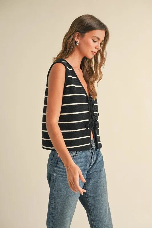 Harley Sleeveless Bow Tie Stripe Print Vest Black