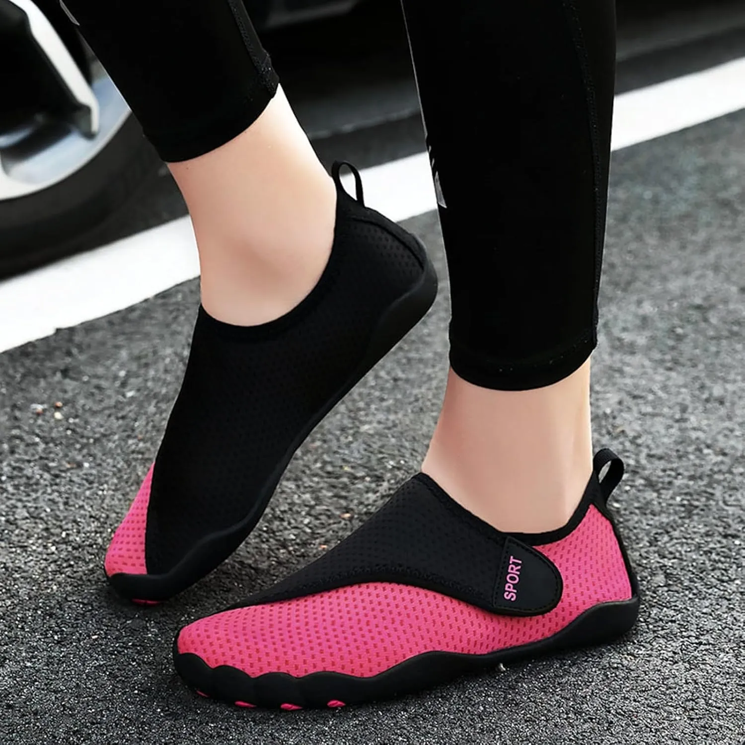 Lightweight Walking Shoes River Tracing Shoes for Women Breathable Swimming Diving Shoes Wading Five Women's