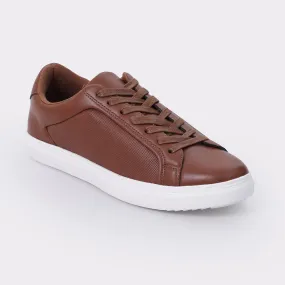 Men's trendy sneakers