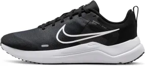 Nike Women's Gym Sneaker