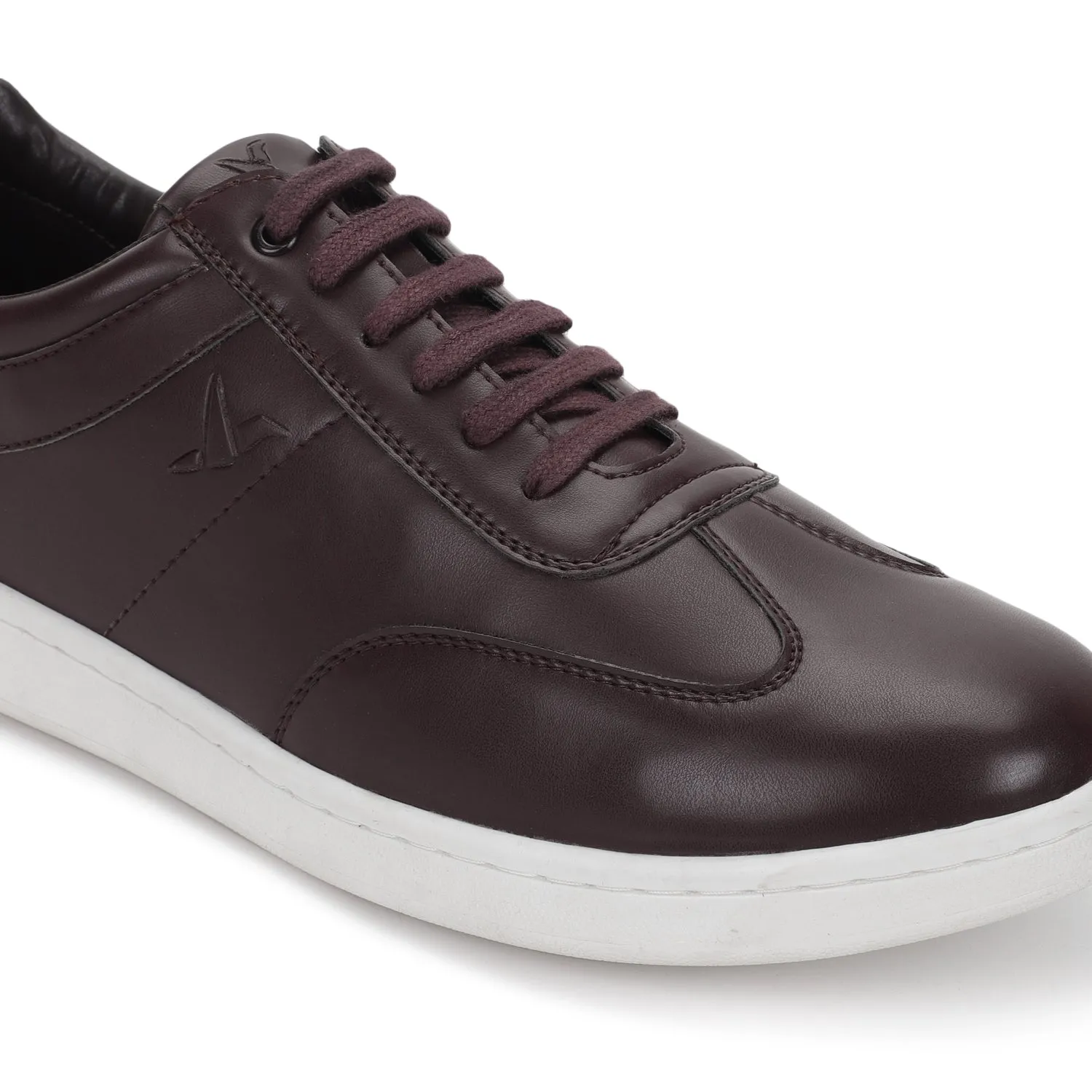 Oak's Sneakers