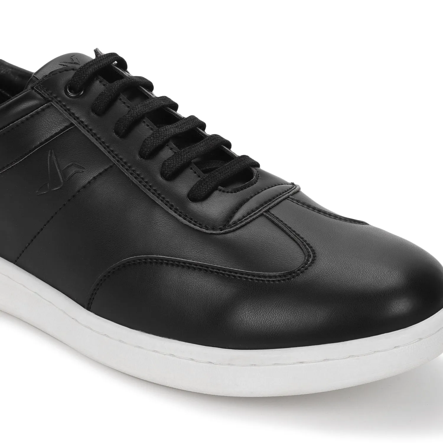 Oak's Sneakers