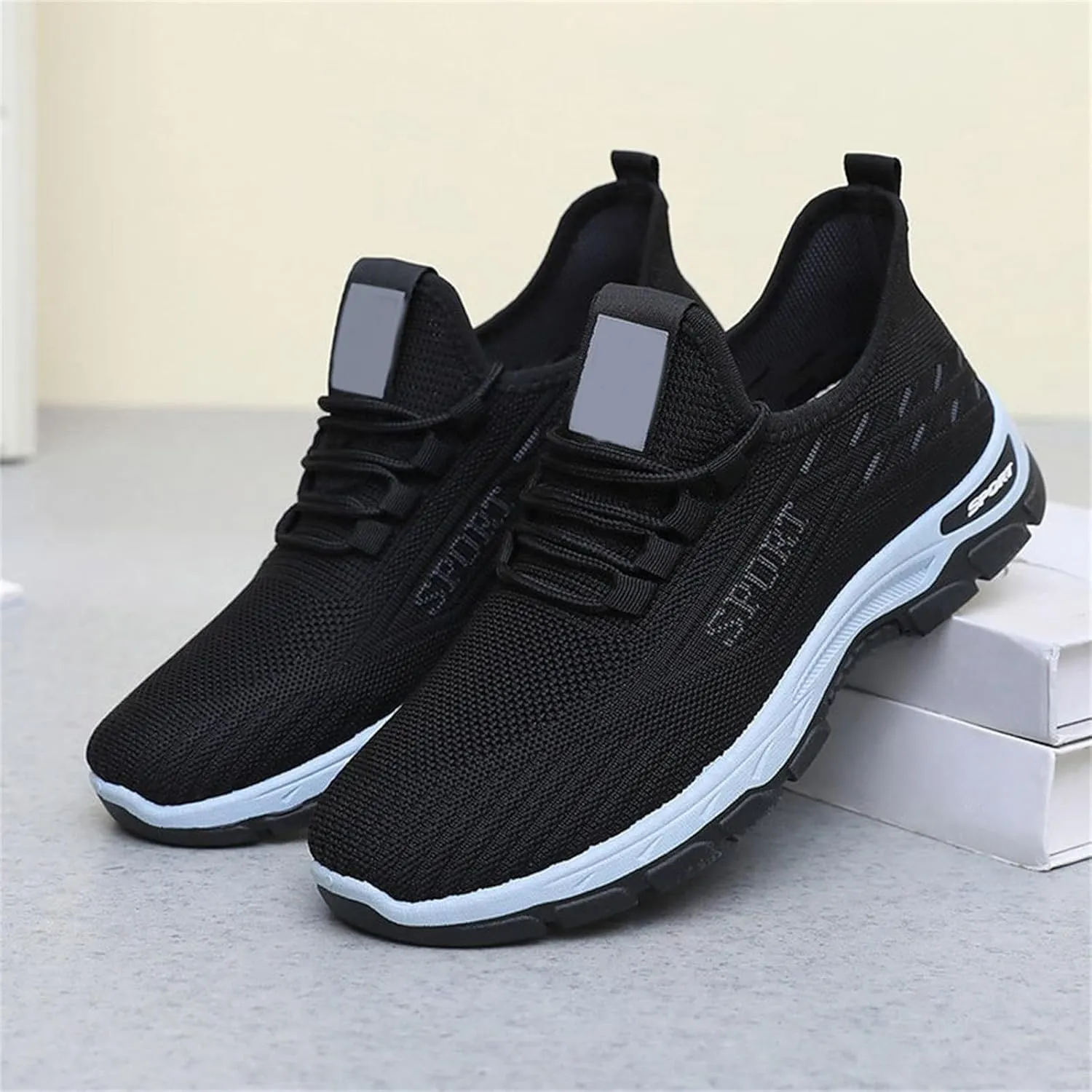 Womens Slip On Sneakers Non Slip Gym Workout Shoes Breathable Mesh Walking Sneakers Lightweight Tennis Fashion Sneaker Sports Workout Gym Shoes for Running Air Cushion Road Running Shoe