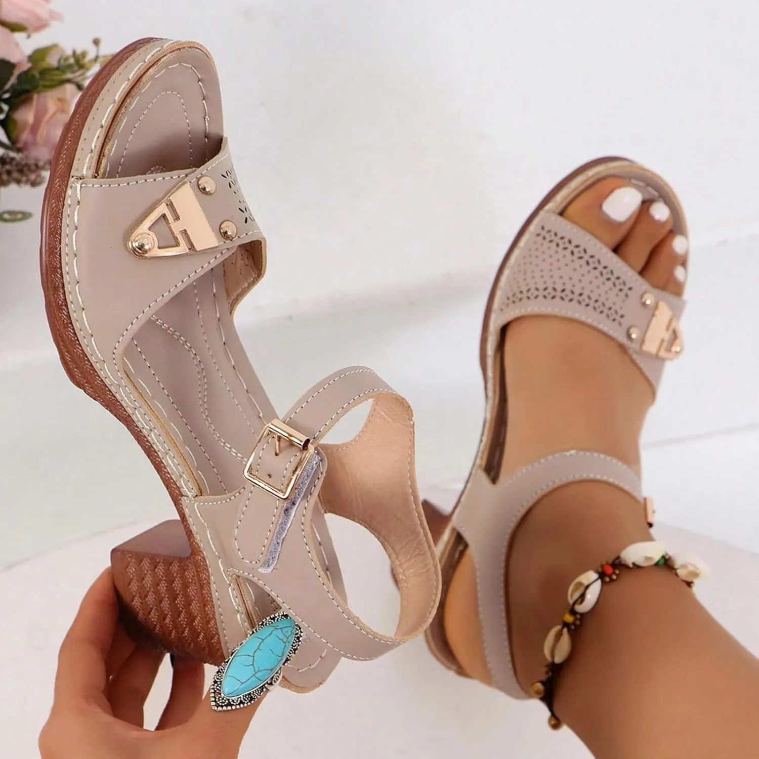 Women'S Strappy Low Chunky Block Heel Sandals Open Toe Solid Color Hollow Out Adjustable Strap Sandals Adjustable Straps Beach Vacation Travel Outdoor High Heel Dress Sandals